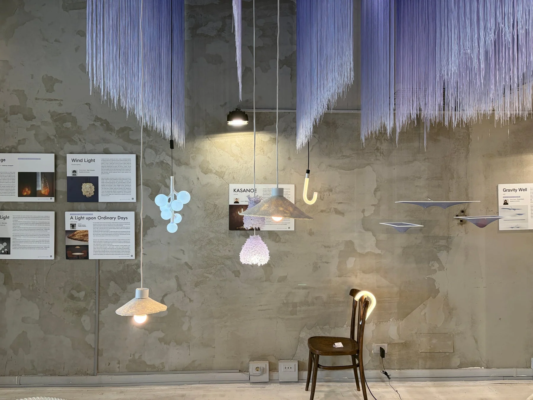 照明デザインの展示風景