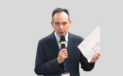 新垣明講師