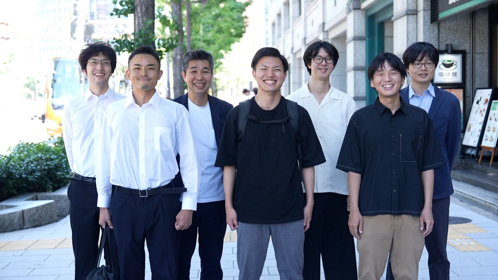 社員の集合写真